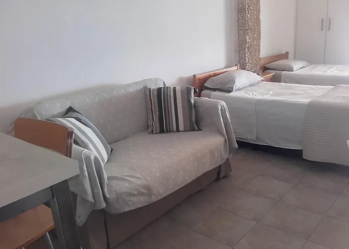 Daire Direct Stadem Second Floor *