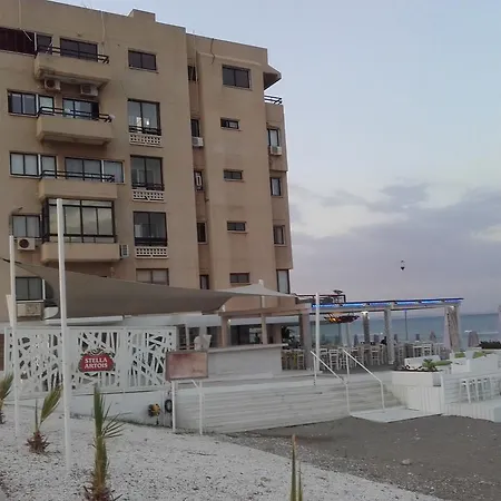 Direct Stadem Second Floor Apartment